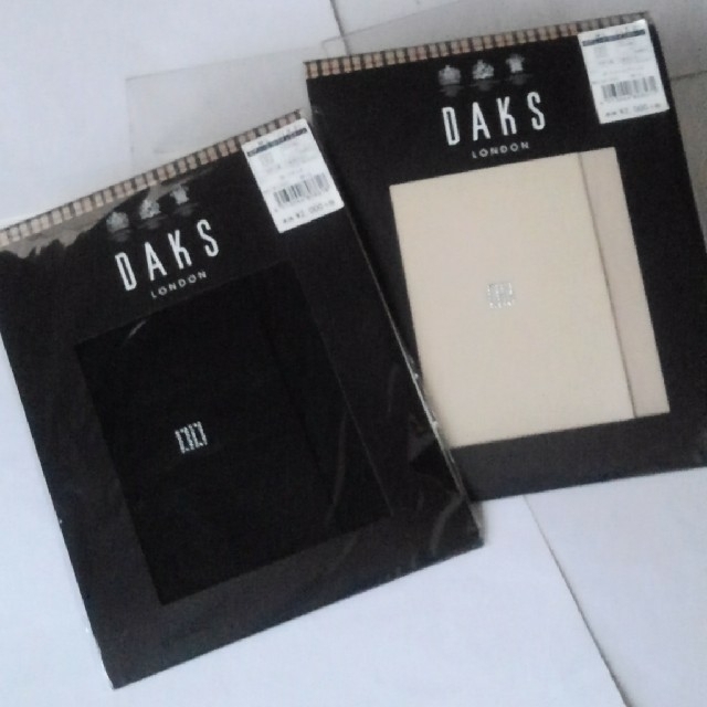 DAKS(ダックス)の⭐新品⭐ DAKS ラインストーンストッキング2足セット レディースのレッグウェア(タイツ/ストッキング)の商品写真