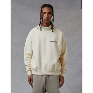 フィアオブゴッド(FEAR OF GOD)の8300円。ESSENTIALS(Tシャツ/カットソー(七分/長袖))