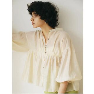 2way シアーブラウス シールームリン 新品未使用