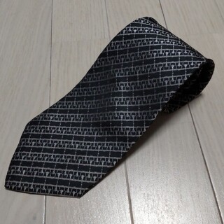 アオヤマ(青山)の洋服の青山 フルマーク 日本製 ブラック 総柄 シルク ネクタイ(ネクタイ)