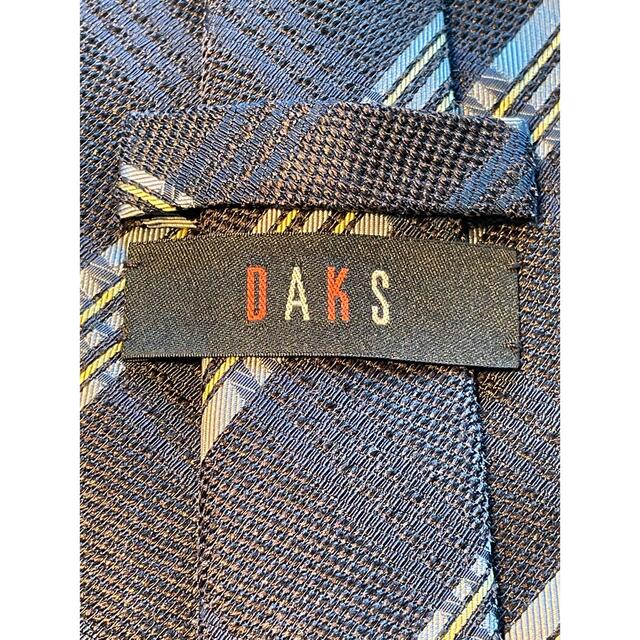 DAKS(ダックス)の【DAKS】美品　ネクタイ　高級感あるストライプ メンズのファッション小物(ネクタイ)の商品写真