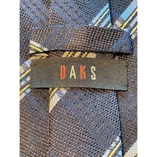 ダックス(DAKS)の【DAKS】美品　ネクタイ　高級感あるストライプ(ネクタイ)