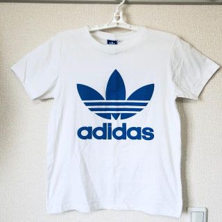 アディダス(adidas)のadidas アディダス　Tシャツ　Mサイズ　白　ロゴ(Tシャツ(半袖/袖なし))