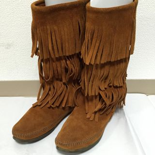 ミネトンカ(Minnetonka)のミネトンカ☆フリンジブーツ☆美品(ブーツ)