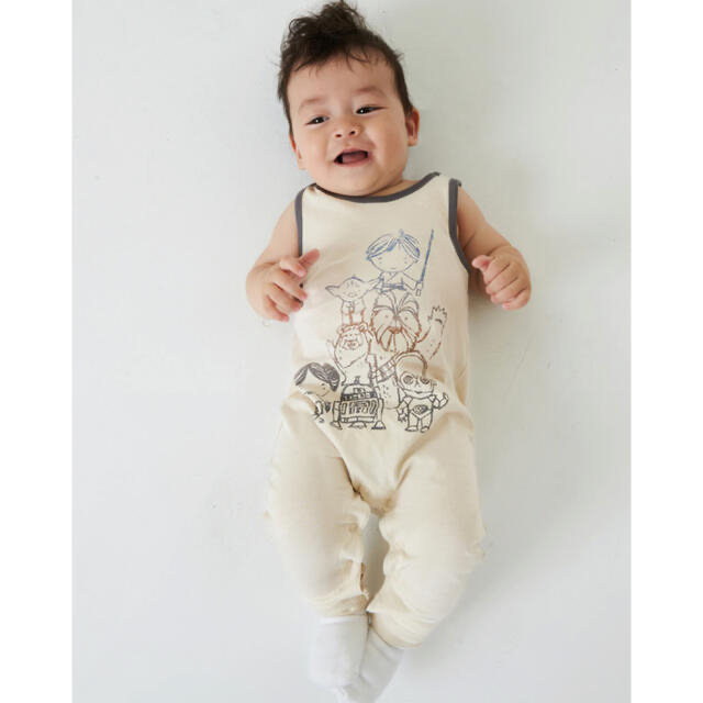 babyGAP(ベビーギャップ)のbabyGAP スターウォーズ　ボディオール　サイズ60 キッズ/ベビー/マタニティのベビー服(~85cm)(カバーオール)の商品写真