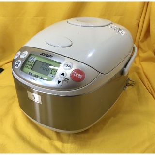 ゾウジルシ(象印)のZOJIRUSHI 象印 マイコン炊飯ジャー NS-TB10 5,5合炊き 中古(炊飯器)