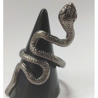 【フリーサイズ】　スネーク　リング　指輪　ロングブラック　ヘビ　へび　蛇(リング(指輪))