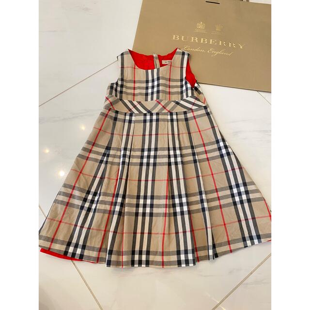 BURBERRY - ⭐︎美品⭐︎ バーバリー ワンピースの通販 by ss shop ...