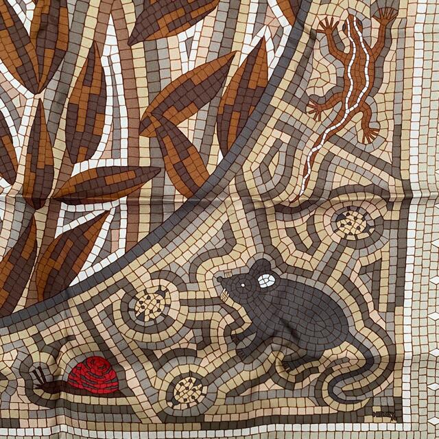 再再再..販 【期間限定お値下げ】Hermes エルメス カレ 90 猫に注意