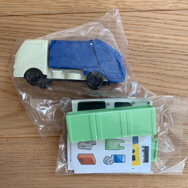 マクドナルド(マクドナルド)のハッピーセット トミカ ゴミ収集車 2 エンタメ/ホビーのおもちゃ/ぬいぐるみ(ミニカー)の商品写真