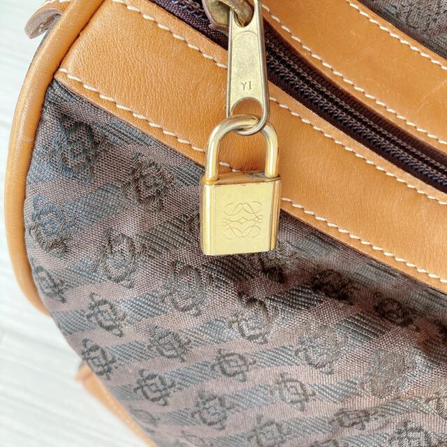 LOEWE(ロエベ)の【総柄】LOEWE ロエベ メンズ レディース ボストンバッグ 旅行バッグ レディースのバッグ(ボストンバッグ)の商品写真