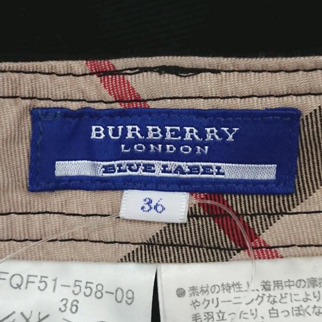 BURBERRY BLUE LABEL(バーバリーブルーレーベル)のバーバリーブルーレーベル ショートパンツ レディースのパンツ(ショートパンツ)の商品写真