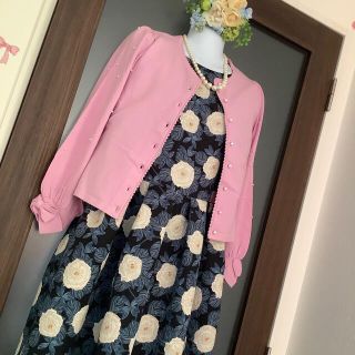 エムズグレイシー(M'S GRACY)の❤️新品タグ付き❤️パールたっぷりカーディガン❤️定価29400円❤️(カーディガン)