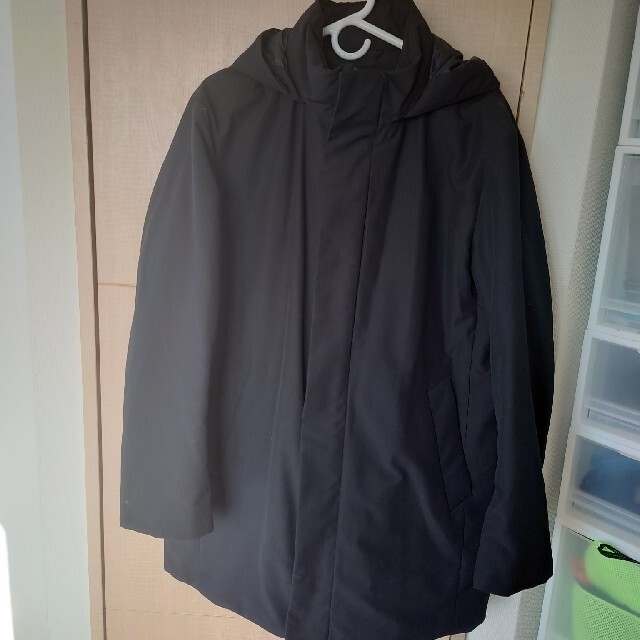 UNIQLO(ユニクロ)のユニクロ　セミロングコート（黒） レディースのジャケット/アウター(ロングコート)の商品写真