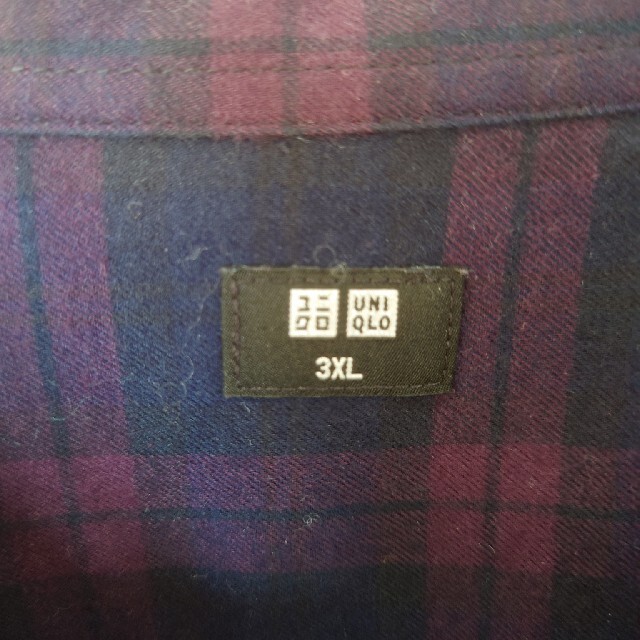 UNIQLO(ユニクロ)のユニクロ　ボタンダウン長袖チェックシャツ（3XL） メンズのトップス(シャツ)の商品写真