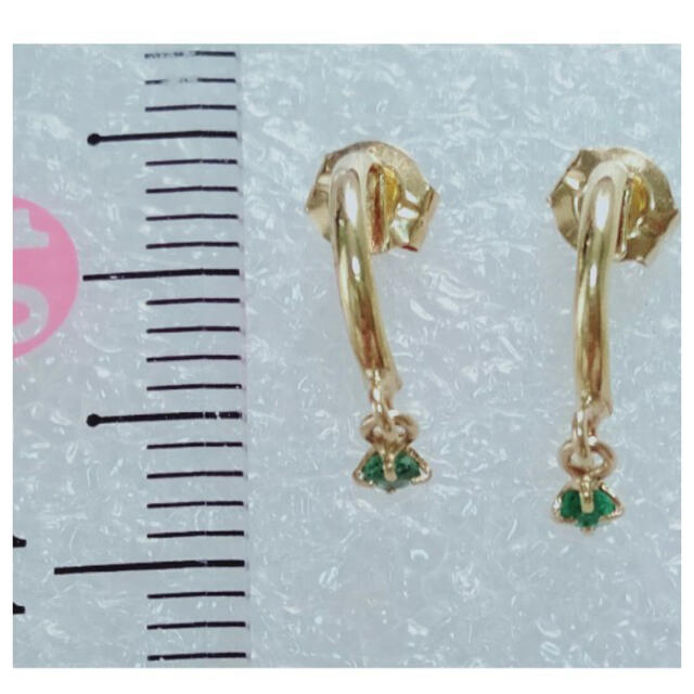 JEWELRY TSUTSUMI(ジュエリーツツミ)の18k ピアス　エメラルド レディースのアクセサリー(ピアス)の商品写真