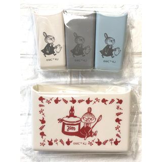 ムーミン(MOOMIN)のMOOMIN 冷蔵庫のための マルチホルダー　チューブホルダー　リトルミィ　収納(収納/キッチン雑貨)