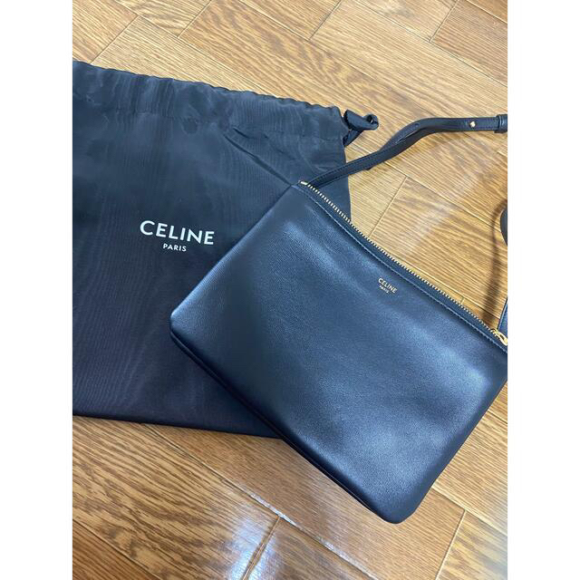 破格値下げ】 celine - CELINE トリオバッグ ブラック ショルダー