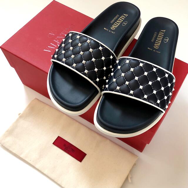 新品/36 VLTN VALENTINO ヴァレンティノ キルティング サンダル brad