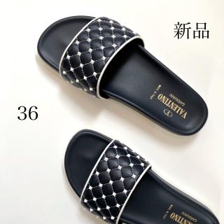 ヴァレンティノ(VALENTINO)の新品/36 VALENTINO VLTN ヴァレンティノ キルティング サンダル(サンダル)