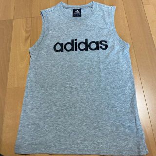 アディダス(adidas)のadidas子供130サイズ(Tシャツ/カットソー)