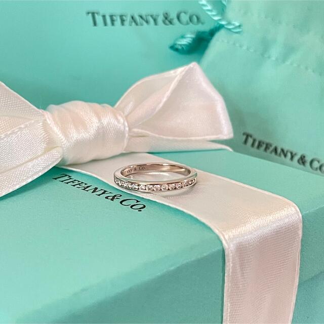 Tiffany & Co.(ティファニー)のこゆたん様⭐︎新品同様ティファニーのダイヤモンドハーフエタニティリング レディースのアクセサリー(リング(指輪))の商品写真