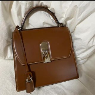 フェラガモ(Ferragamo)のakiさん専用【美品】フェラガモ　BOXYZ BAG(ハンドバッグ)