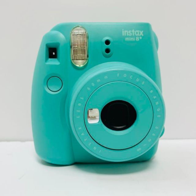 美品 FUJIFILM チェキ instax mini 8+ ミント レンズ付 スマホ/家電/カメラのカメラ(フィルムカメラ)の商品写真