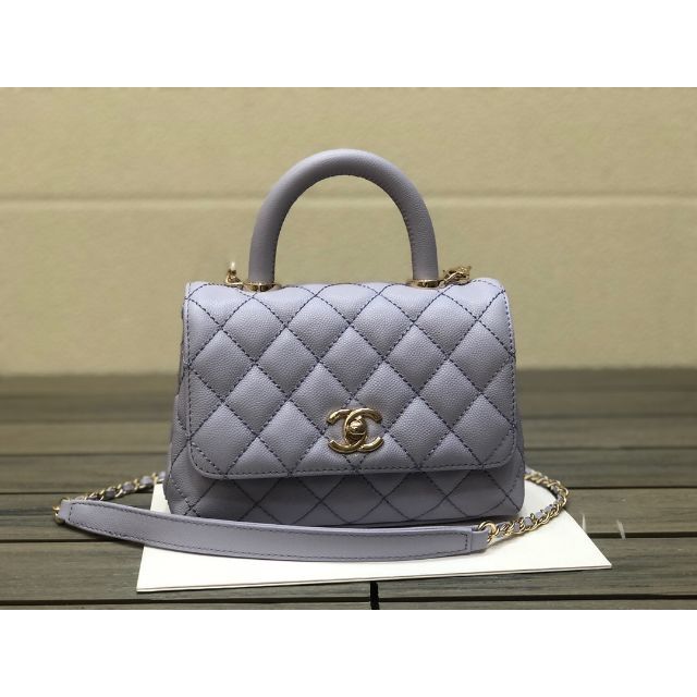 CHANEL - CHANELクラシックショルダーバッグ