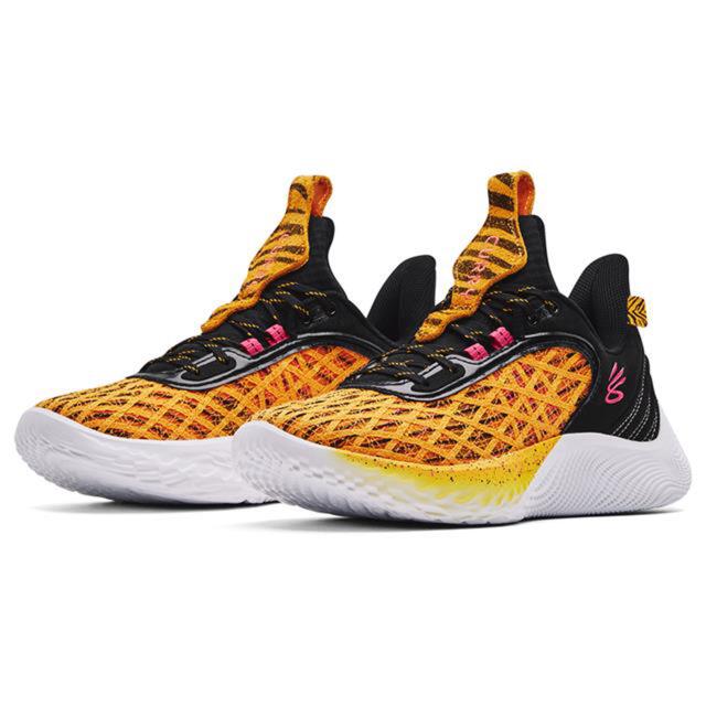 UNDER ARMOUR - CURRY 9 STREET ※他サイト掲載中...早い者勝ちの通販 ...