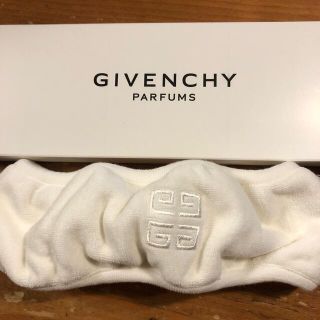 ジバンシィ(GIVENCHY)の未使用 GIVENCHY＊ヘアバンド ノベルティ(ヘアバンド)