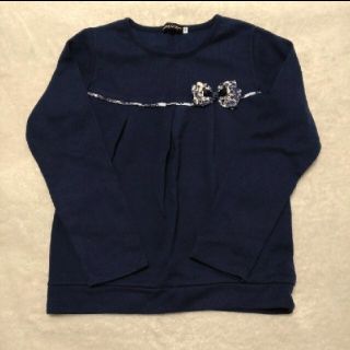 ベベ(BeBe)のBeBe　ベベ　トレーナー　ネイビー　紺　リボン　140(Tシャツ/カットソー)