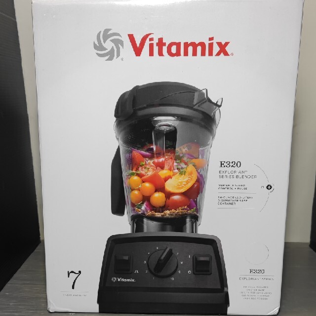 【新品未開封】バイタミックス　vitamix  E320  ホワイト