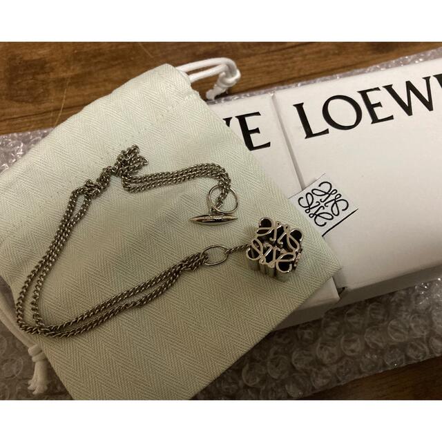 LOEWE(ロエベ)のLOEWE ネックレス　パーソナライゼーション　アナグラム　シルバー　セット レディースのアクセサリー(ネックレス)の商品写真