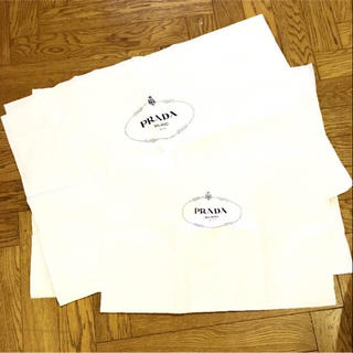 プラダ(PRADA)の【正規】プラダ 包み紙3枚セット(ショップ袋)