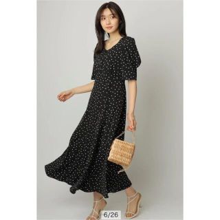 ジャスグリッティー(JUSGLITTY)の新品・未使用🧡JUSGLITTY🧡ドットワンピース(ロングワンピース/マキシワンピース)