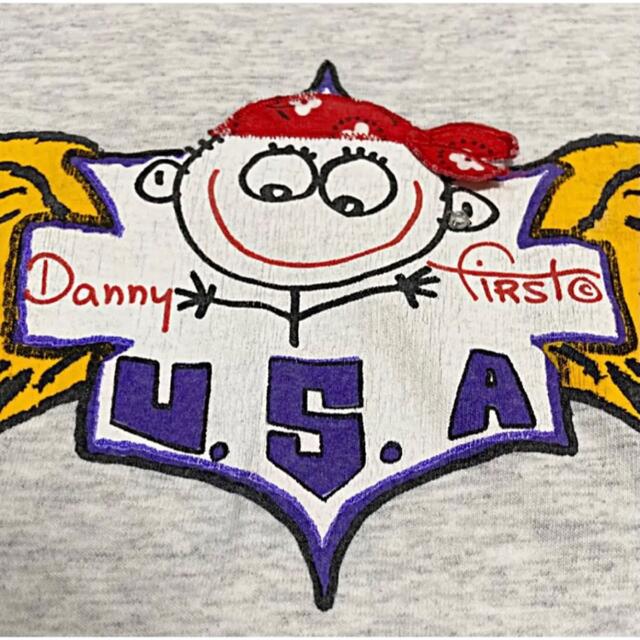 Ameri VINTAGE(アメリヴィンテージ)の【人気】Danny first　半袖Tシャツ　ラインストーン　90s　USA古着 メンズのトップス(Tシャツ/カットソー(半袖/袖なし))の商品写真