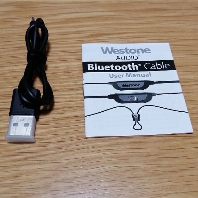 westone bluetooth cable スマホ/家電/カメラのオーディオ機器(ヘッドフォン/イヤフォン)の商品写真