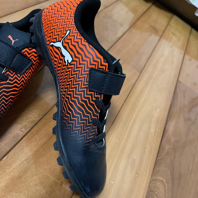 PUMA(プーマ)のプーマ　　PUMA  サッカーシューズ　21.0 スポーツ/アウトドアのサッカー/フットサル(シューズ)の商品写真