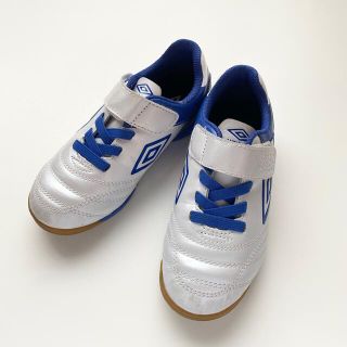 アンブロ(UMBRO)の【れいな様】アンブロ　umbro サッカーシューズ　18センチ(スニーカー)