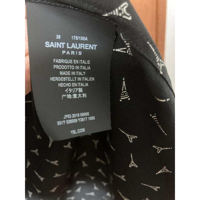 Saint Laurent(サンローラン)のるとさん専用出品　サンローラン　シルク　シャツ　美品 メンズのトップス(シャツ)の商品写真