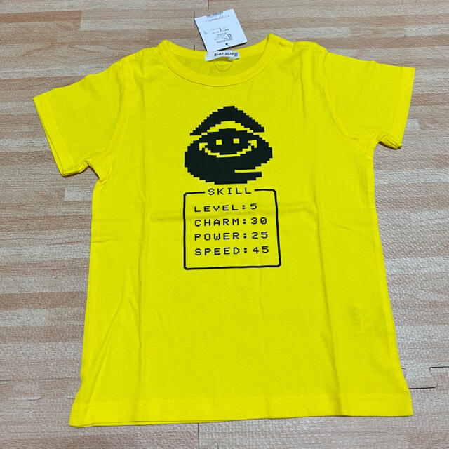 BeBe(ベベ)の【新品】スラップスリップ  半袖 Tシャツ 2枚 キッズ/ベビー/マタニティのキッズ服男の子用(90cm~)(Tシャツ/カットソー)の商品写真