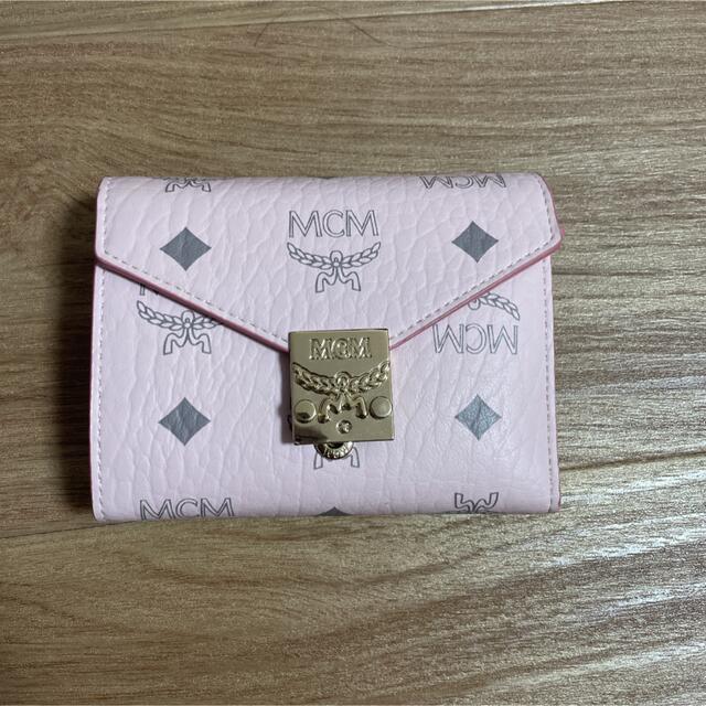美品】値下げ可能MCM 三つ折り財布 パトリシア ヴィセトス ピンク 魅力