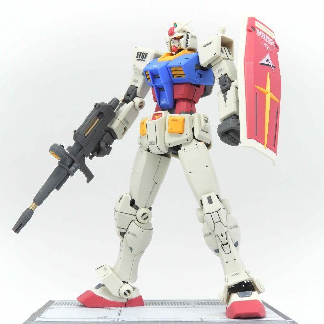 Bandai ガンプラ 1 144 Hg Beyond Global ガンダム 完成品の通販 By がんも 製作依頼 詳細はプロフへ バンダイならラクマ