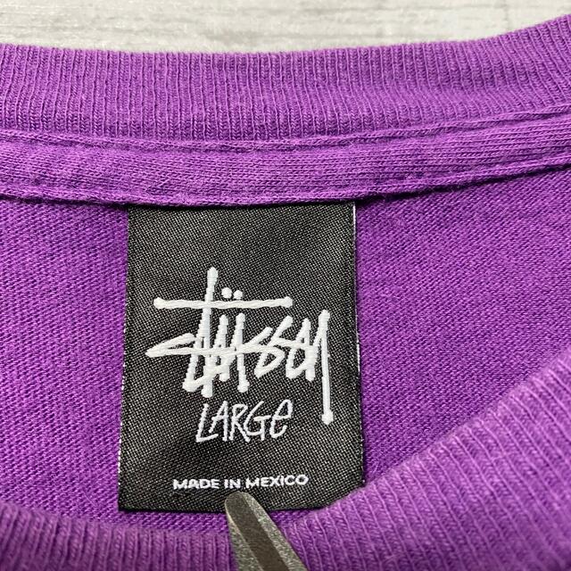 STUSSY(ステューシー)の【希少デザイン】ステューシー　プリントデカロゴ　パープル　Tシャツ メンズのトップス(Tシャツ/カットソー(半袖/袖なし))の商品写真