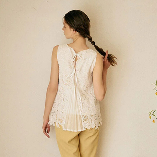 eimy istoire Elenore Lace バックプリーツブラウス | gellonautos.cl