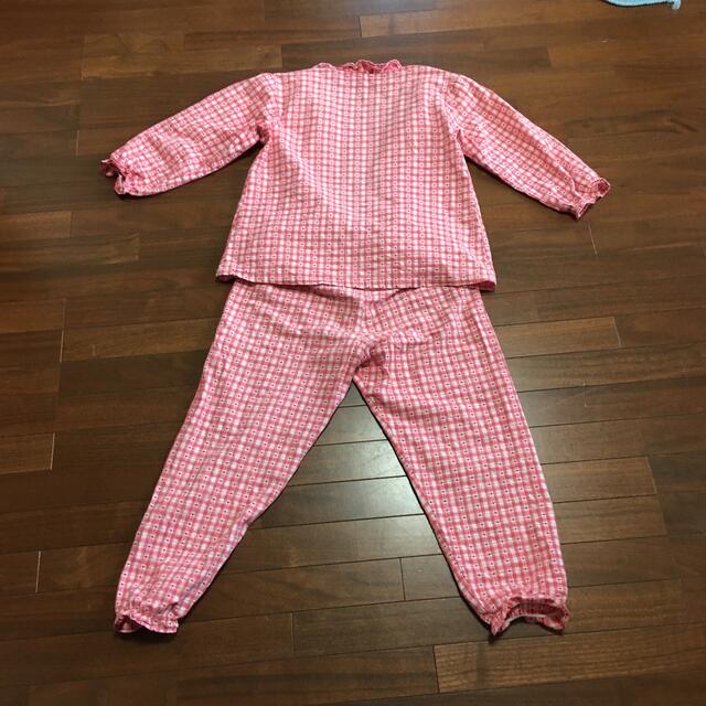 西松屋(ニシマツヤ)のパジャマ キッズ/ベビー/マタニティのキッズ服女の子用(90cm~)(パジャマ)の商品写真