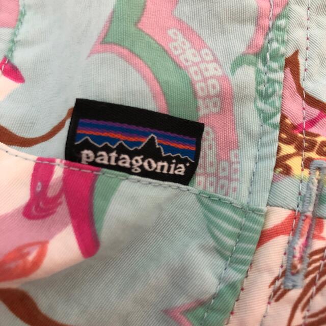 patagonia(パタゴニア)のpatagonia  パタゴニア ベビー サン バケツ ハット キッズ/ベビー/マタニティのこども用ファッション小物(帽子)の商品写真