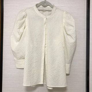 ナチュラルクチュール(natural couture)のスタンドカラーふんわりブラウス(シャツ/ブラウス(長袖/七分))