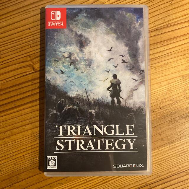 Nintendo Switch(ニンテンドースイッチ)のTRIANGLE STRATEGY（トライアングルストラテジー） Switch エンタメ/ホビーのゲームソフト/ゲーム機本体(家庭用ゲームソフト)の商品写真